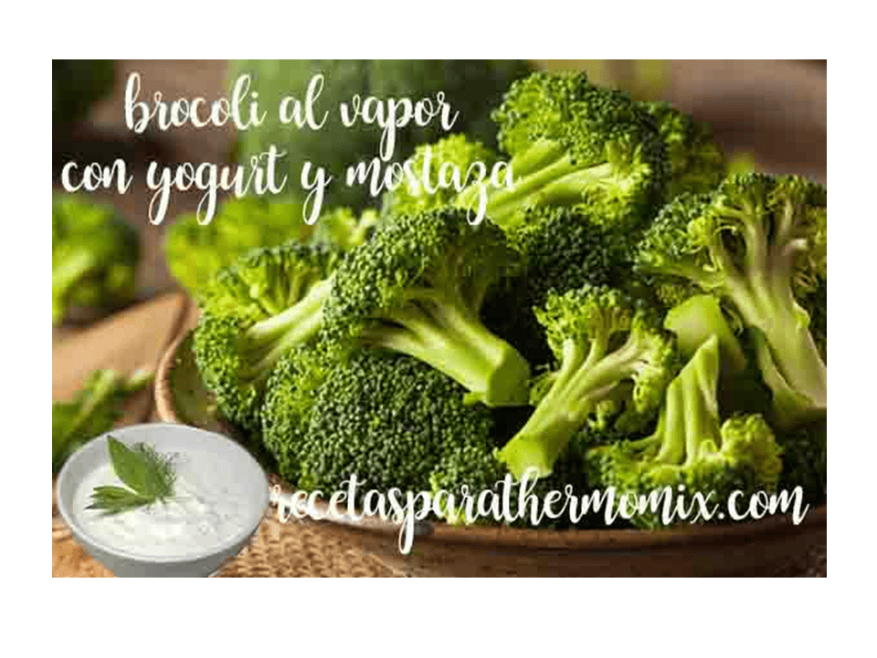 Gedämpfter Brokkoli mit Joghurt-Senf-Sauce in Thermomix