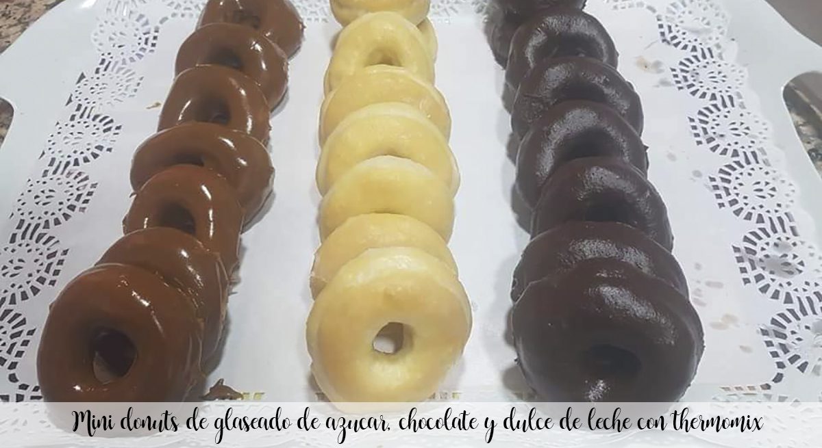Mini-Donuts mit Zucker, Schokolade und Dulce de Leche-Glasur mit Thermomix