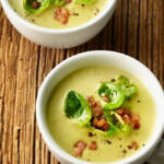 Rosenkohlsuppe mit Parmesan-Sahne-Sauce im Thermomix