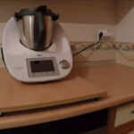 So stellen Sie auf einfache und kostengünstige Weise Ihr eigenes Gleitbrett für Ihren Thermomix her